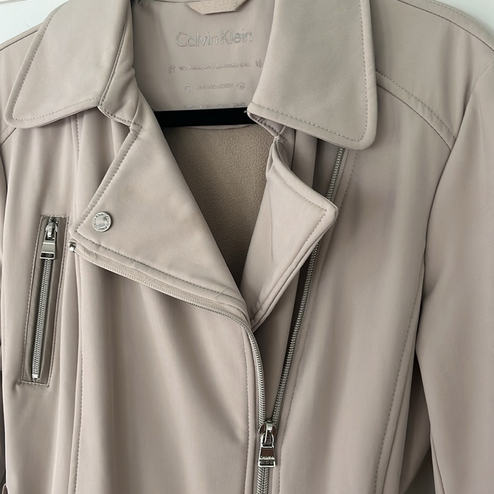 Cream Mid Length Fall Jacket - Picture 3 of 5